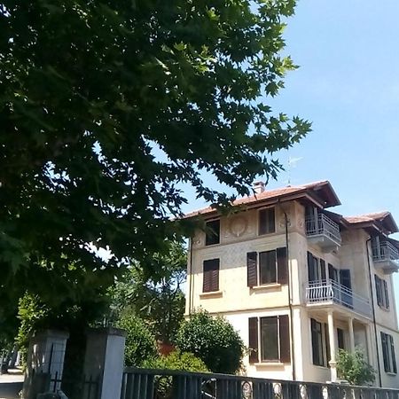 Villa Peachey Стреза Экстерьер фото